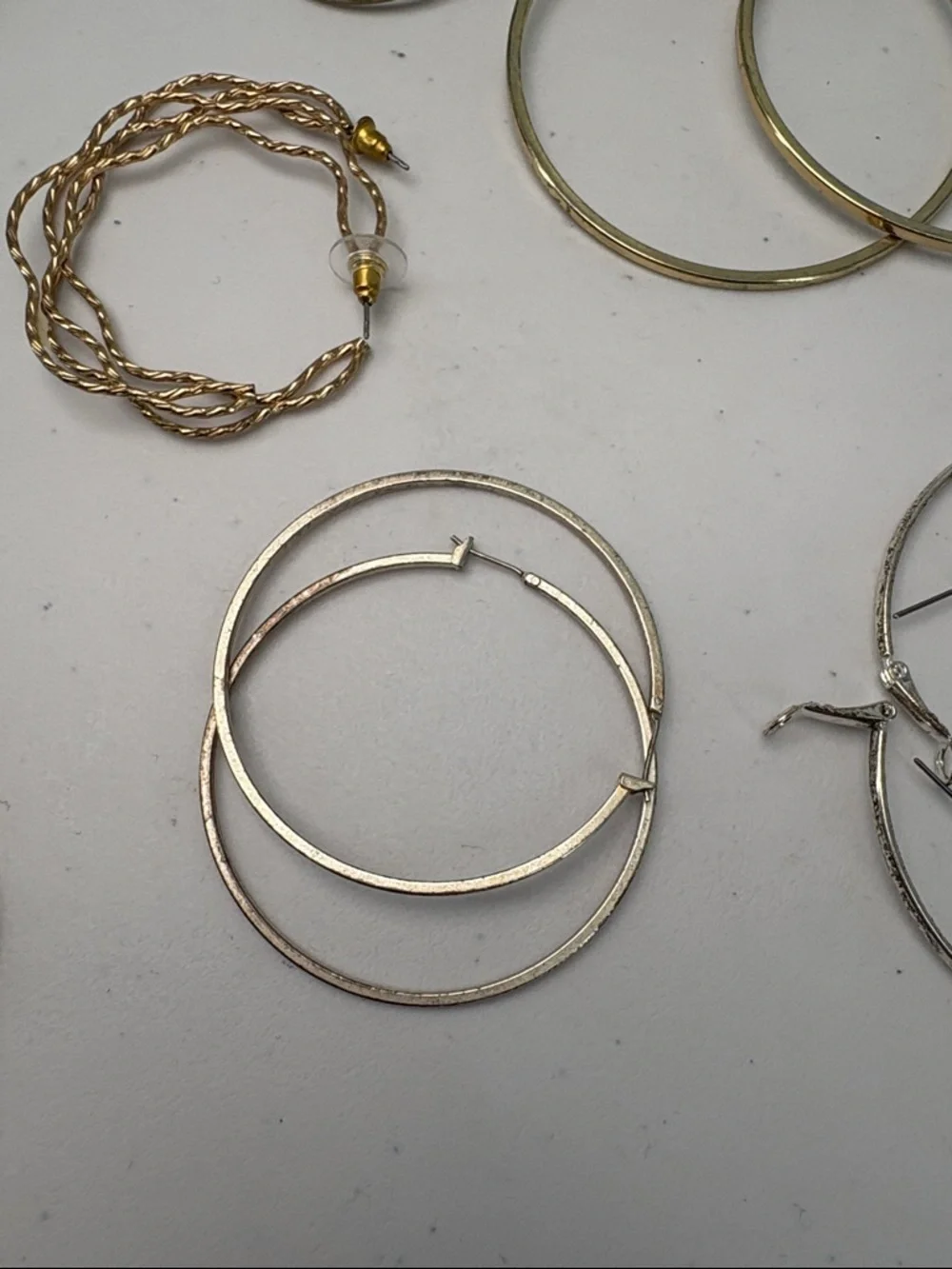 🐯 Mixed Metal Hoop Earring bundle - Gold & Silver Hoops
